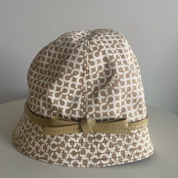 Coach Bucket Hat - Picture 1 of 4